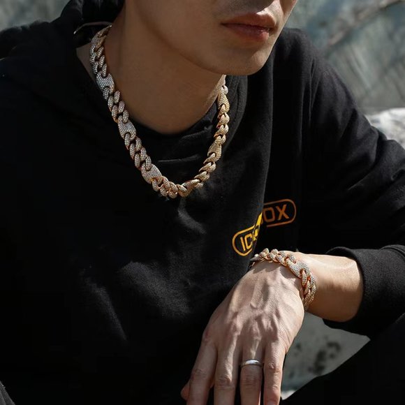 New men's hip hop set with zircon button chain set